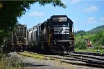 NS 6320 - Palmerton Yard